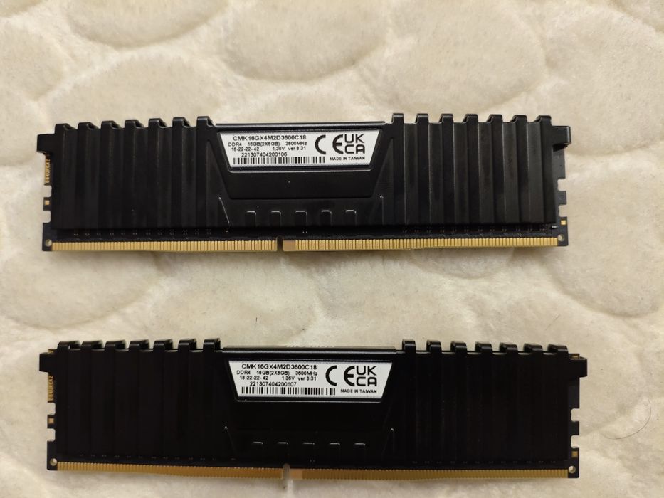 Memorii RAM Corsair Vengeance LPX 16 GB DDR4 3600 CL18