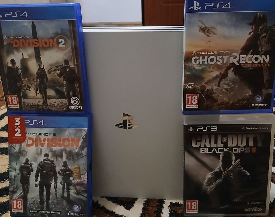 Vând PS4pro+jocuri
