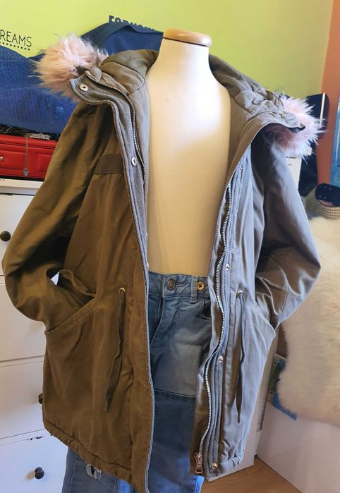 Geaca Parka firma Zara marimea 152