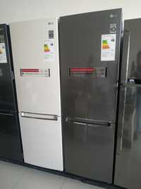 Холодильник LG  GC-B459SLCL