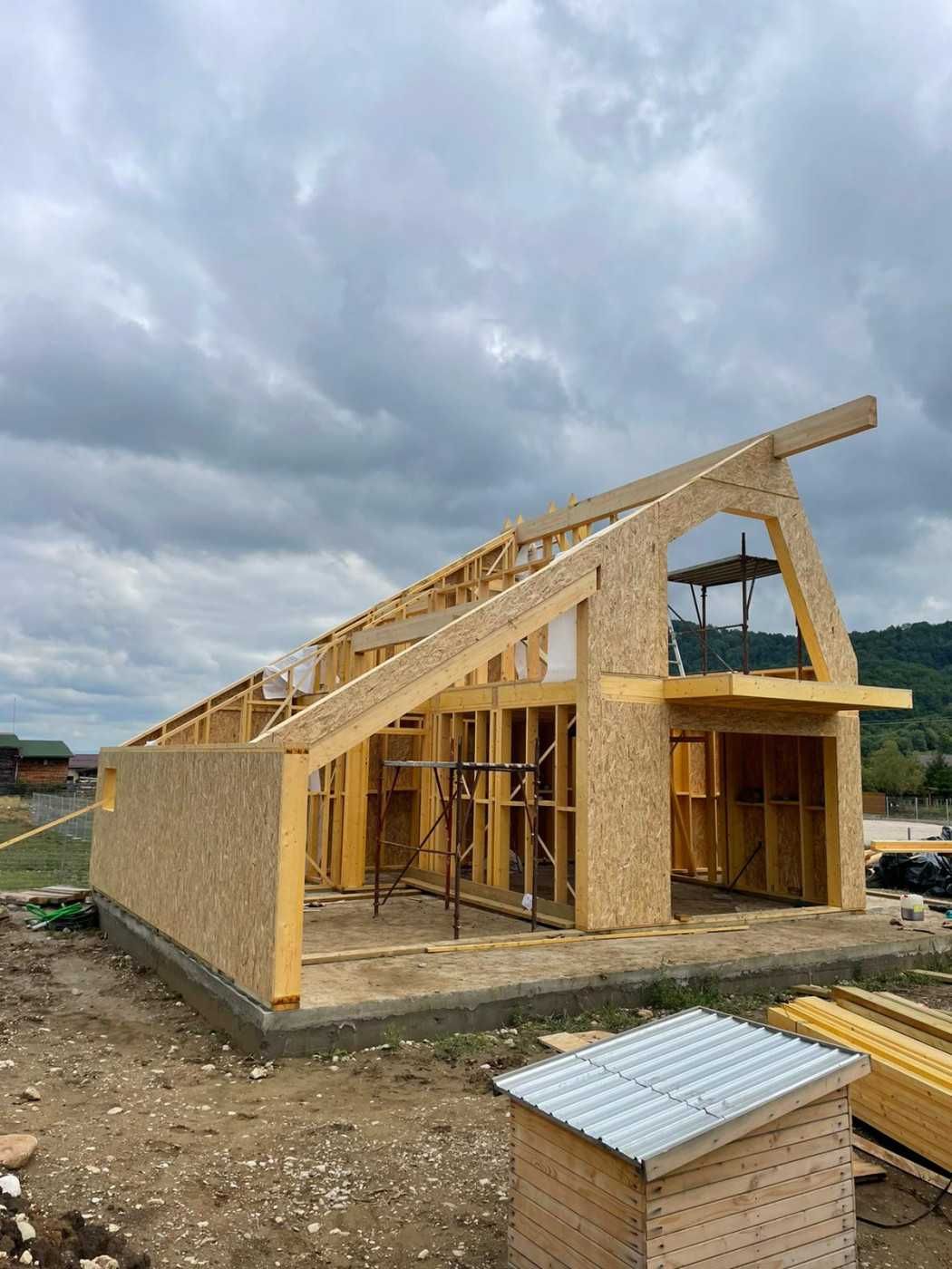 Cabana stil A-Frame si case din structura de lemn