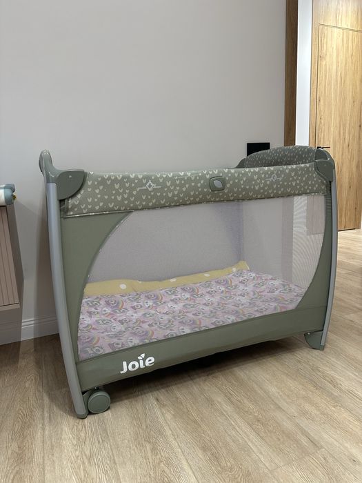 Детская кровать-манеж Joie французский бренд
