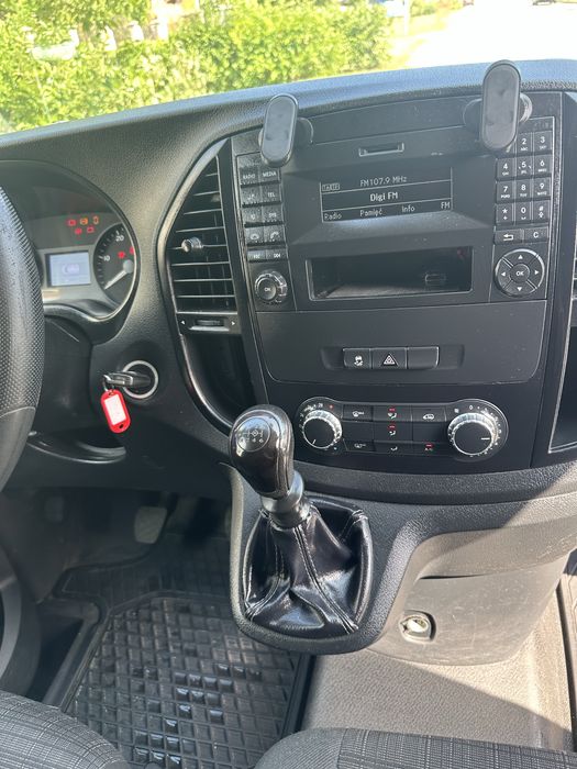 Vind mercedes vito frigorific in stare impecabila