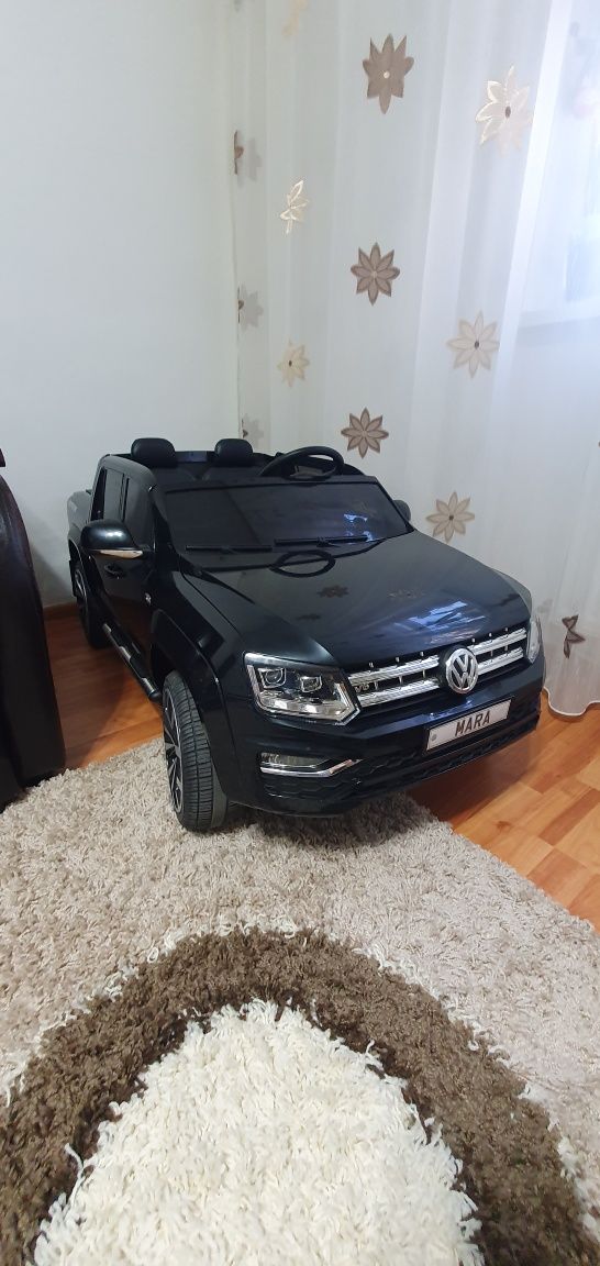 Mașinuța copii 4x4