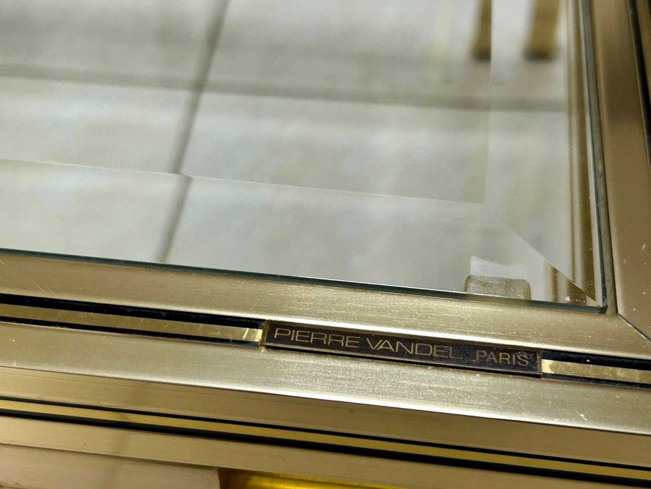 Холна маса Pierre Vandel Paris