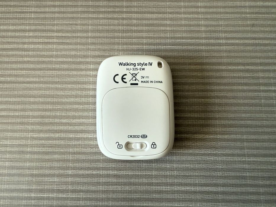 OMRON Walking Style IV - pedometru precis - pasi distanta calorii