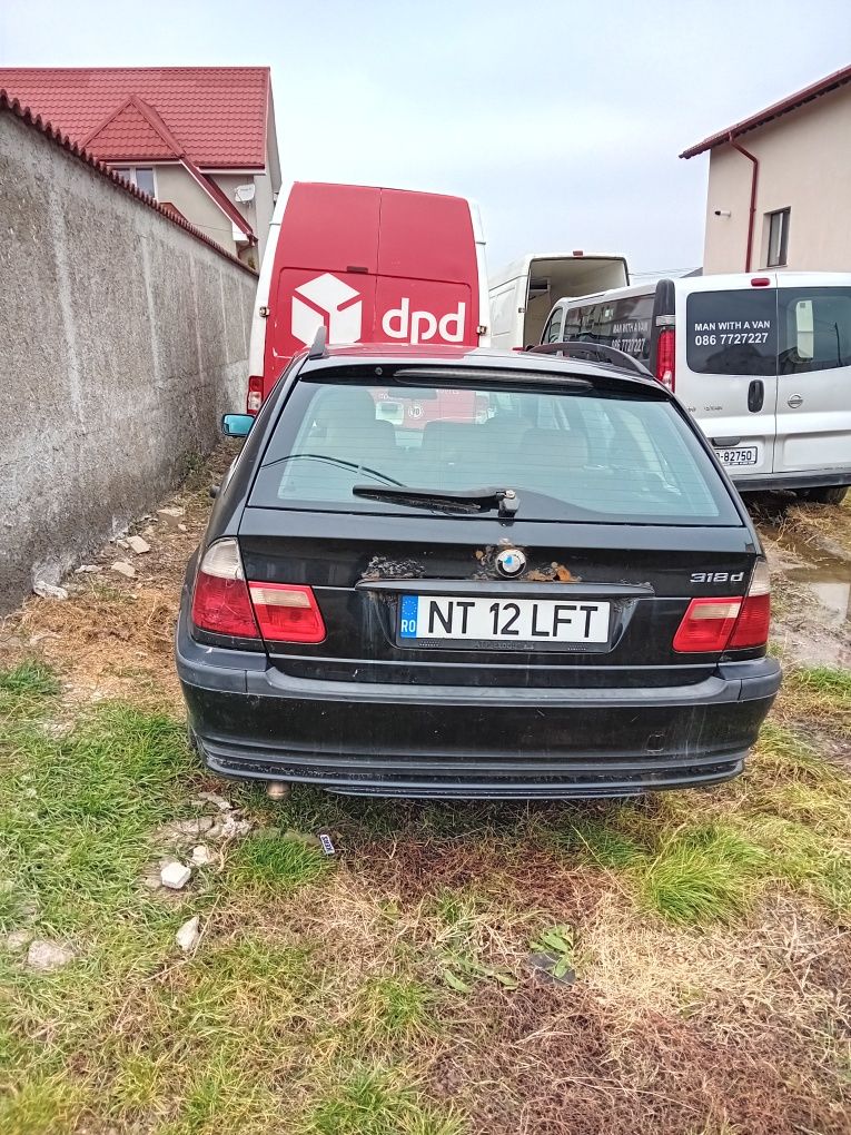 Bara fata capota BMW seria 3