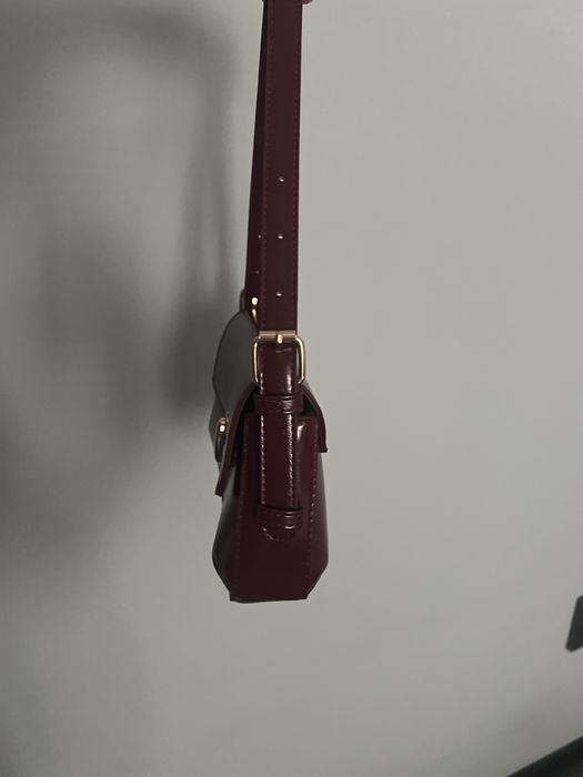 Сако цвят бордо и чанта подарък