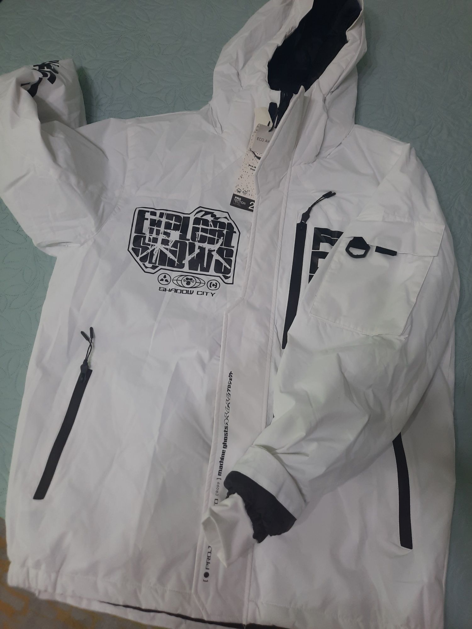 Ново, марково яке против вятър и дъжд с японски мотиви