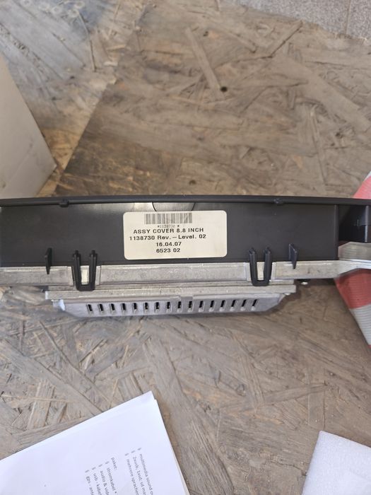 Дисплей за навигация Х5