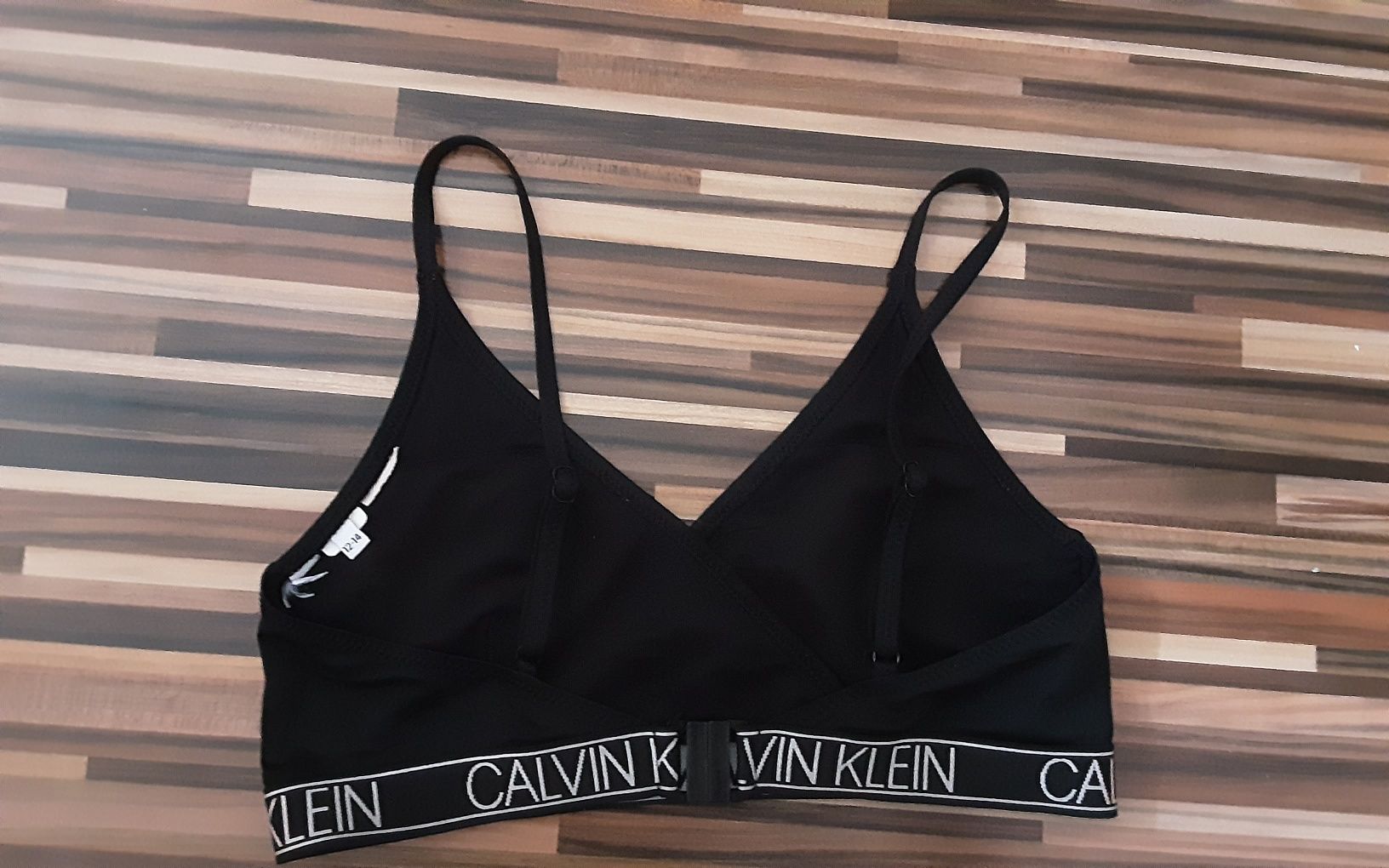 (XS) Calvin klein оригинално горно бански
