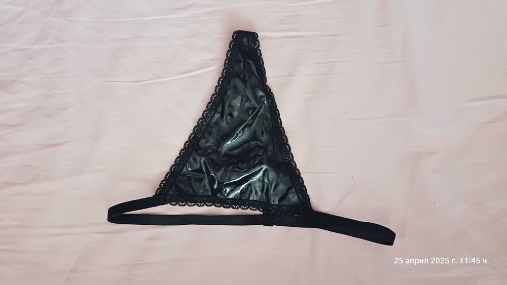 Готически латексов костюм от Necessary Evil