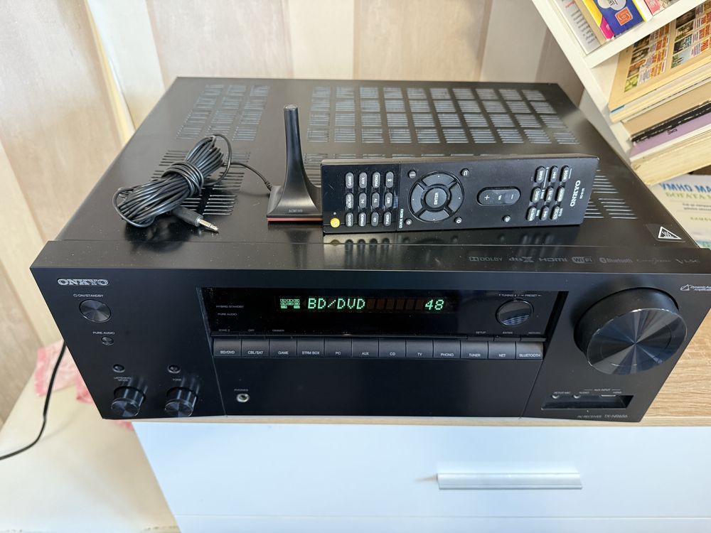Onkyo TX-NR656 Качествен ресивър