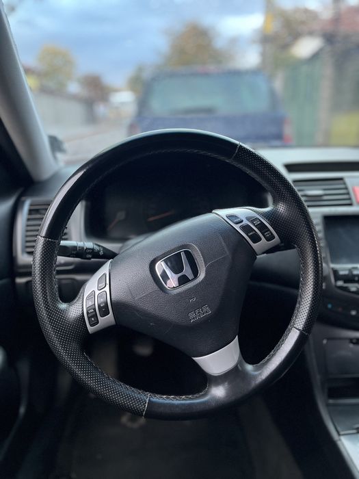 Продавам Honda Accord 2.0 бензин/газ