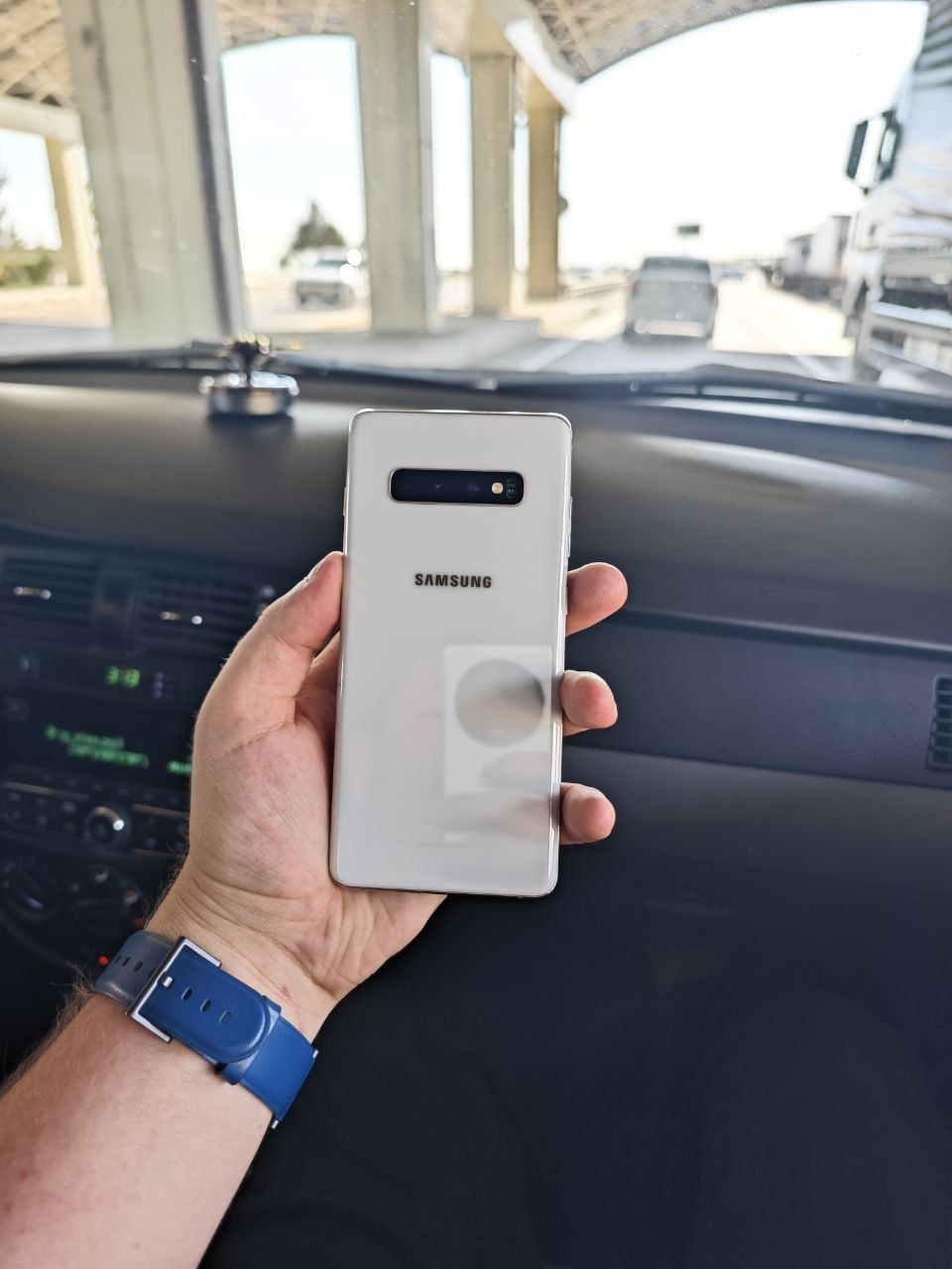 Samsung S10 plus 512 karbon