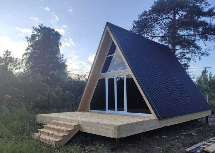 Casa si Cabana stil A-Frame pe structura de lemn