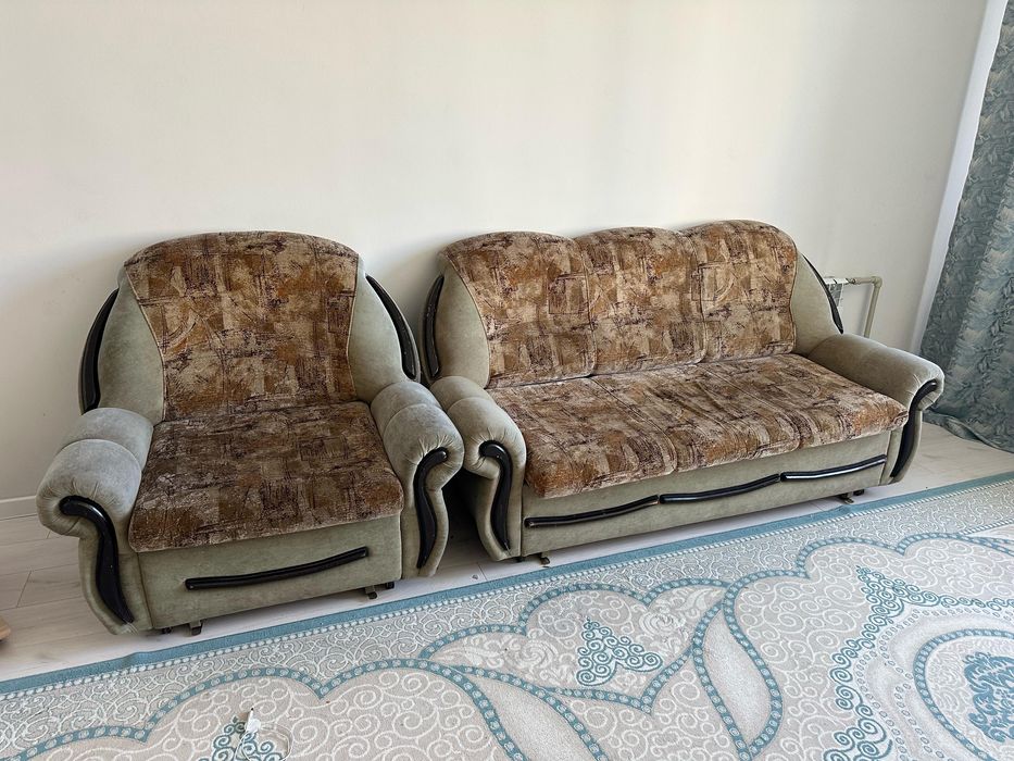 Продам диван 3+1