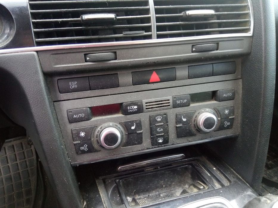 Dezmembrari  Audi A6 (4F, C6)  2004  > 2011 2.7 TDI Motorina