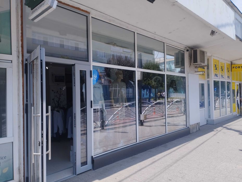 Inchiriez spatiu comercial in Moinesti