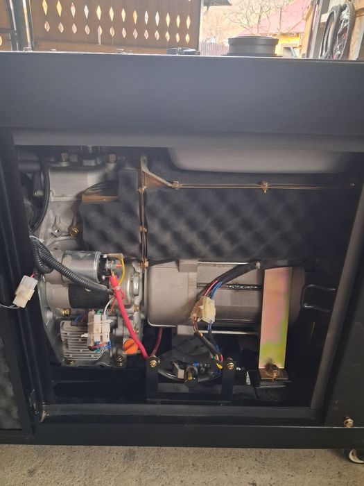 Generator electric trifazic si monofazic