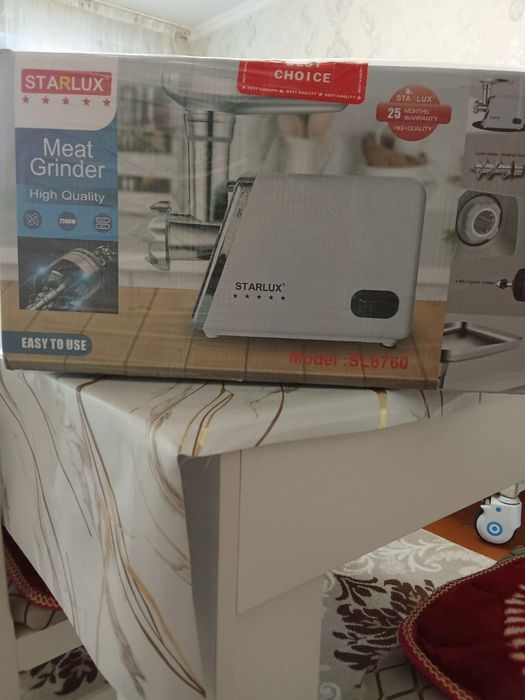 Мантоварка,мультиварка,измельчитель,сушилка,набор клстрюль новые.