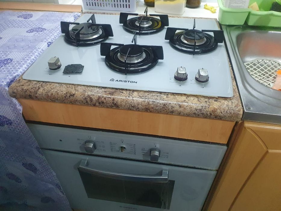 Духовка встраиваемая Ariston