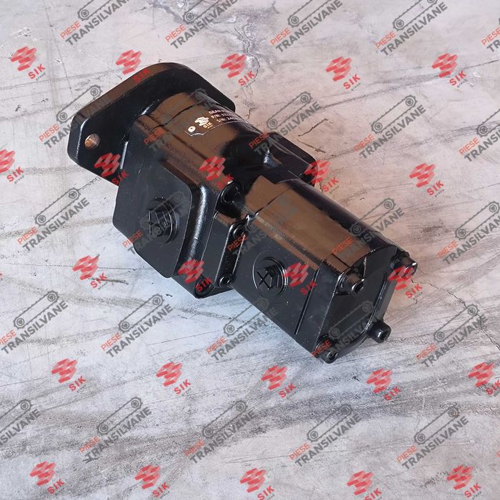 Pompa hidraulica JCB 524, JCB 527 Cod Material 332/T4833 Nou, Pe Stoc