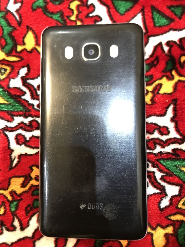 Samsung j5 Rasmdegi  tel  usta kormagan.