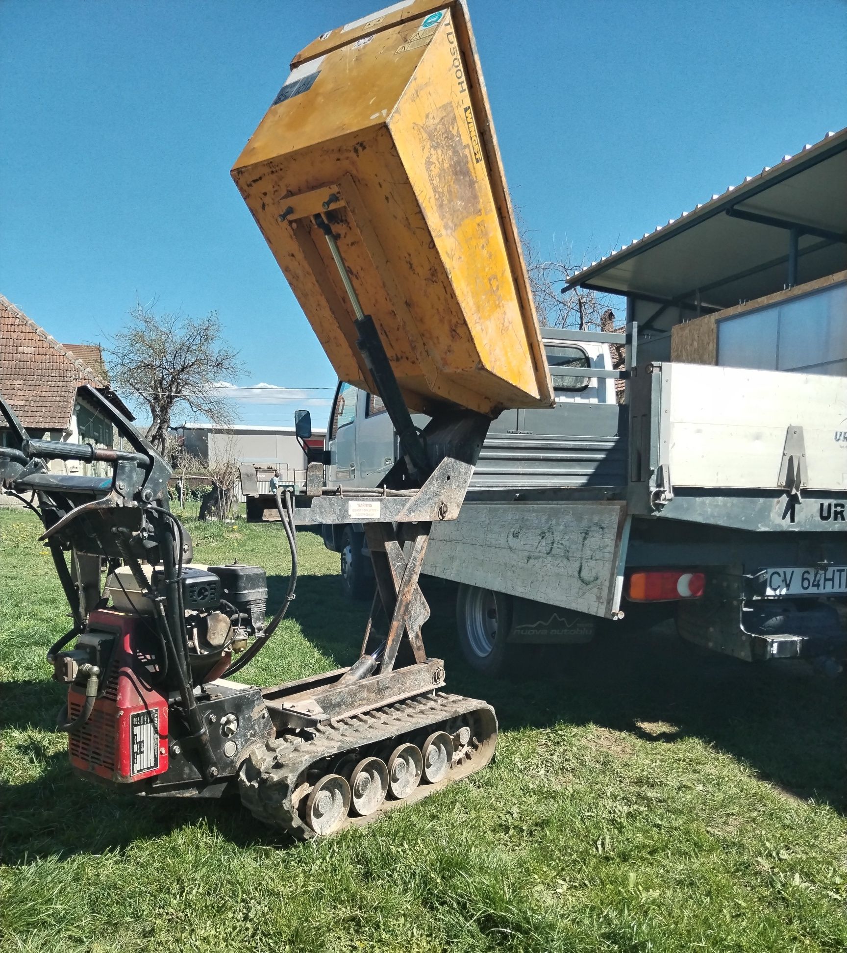 Inchiriere miniexcavator sapaturi fundati