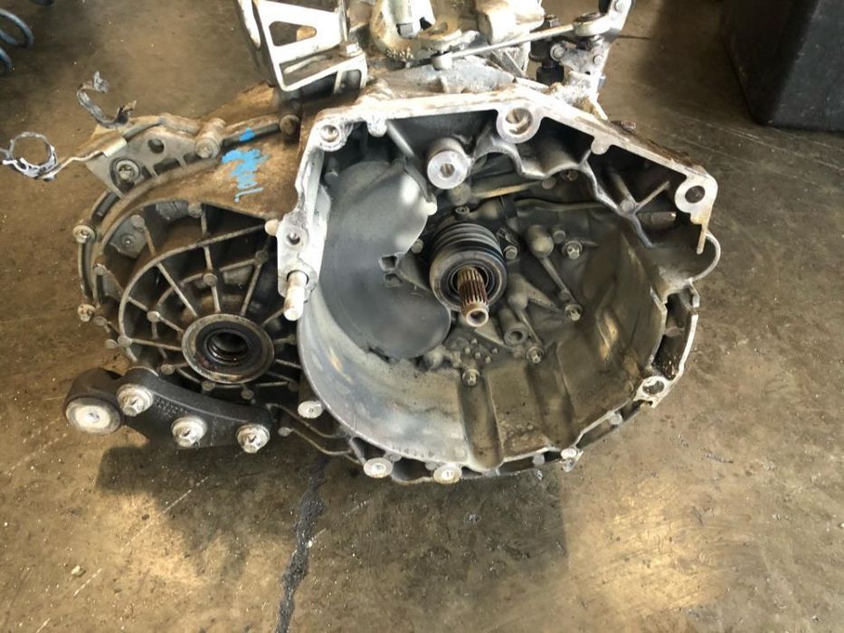 cutie viteze manuala 1.4 turbo benzina 940b700 fiat 500l euro 6