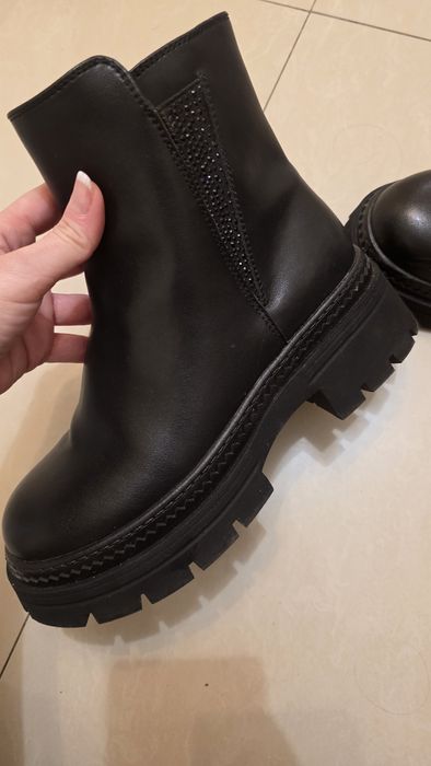 Ghete piele naturala 37.5 Flavia Passini