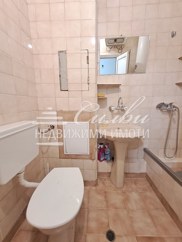 Продава се Двустаен апартамент в Шумен, Боян Българанов 1 - 60 кв.м за 1224 €/кв.м - Снимка #10