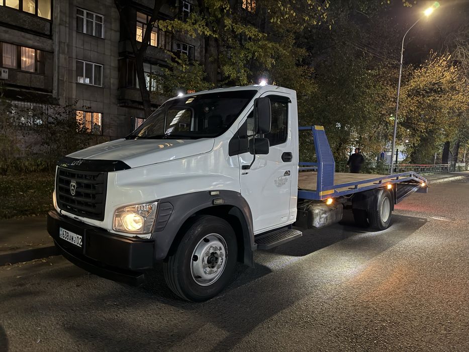 Эвакуатор ГАЗон NEXT. ГАЗ-C41R13-1.