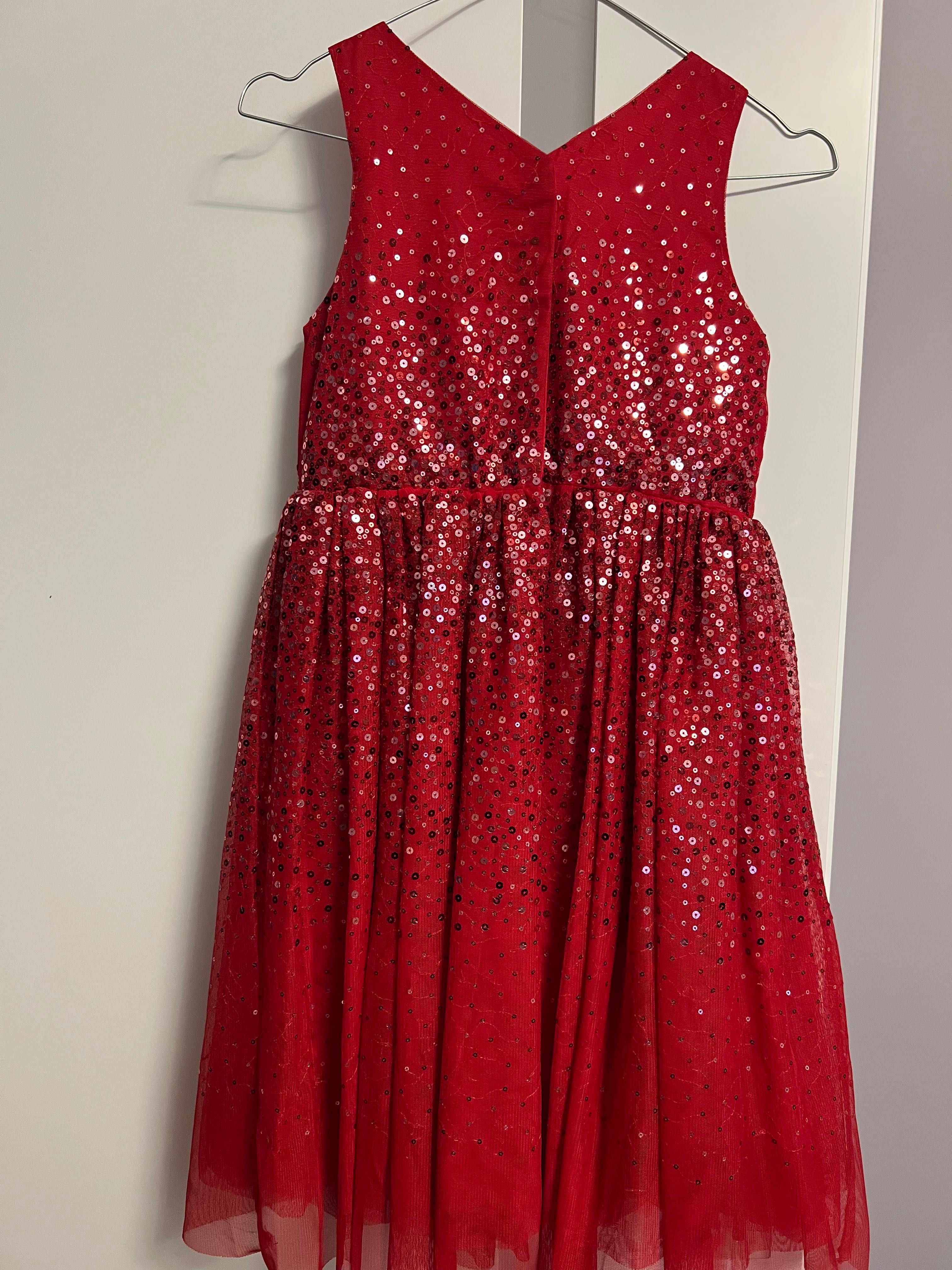 Официална червена рокля за малки дами. Супер промо цена само 29. 00лв.