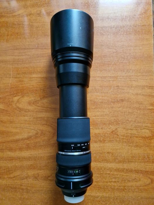 Teleobiectiv Tamron 150-600 mm montură Nikon F