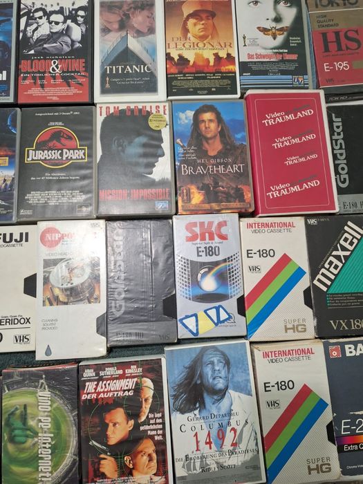 Vand casete video originale si inregistrate