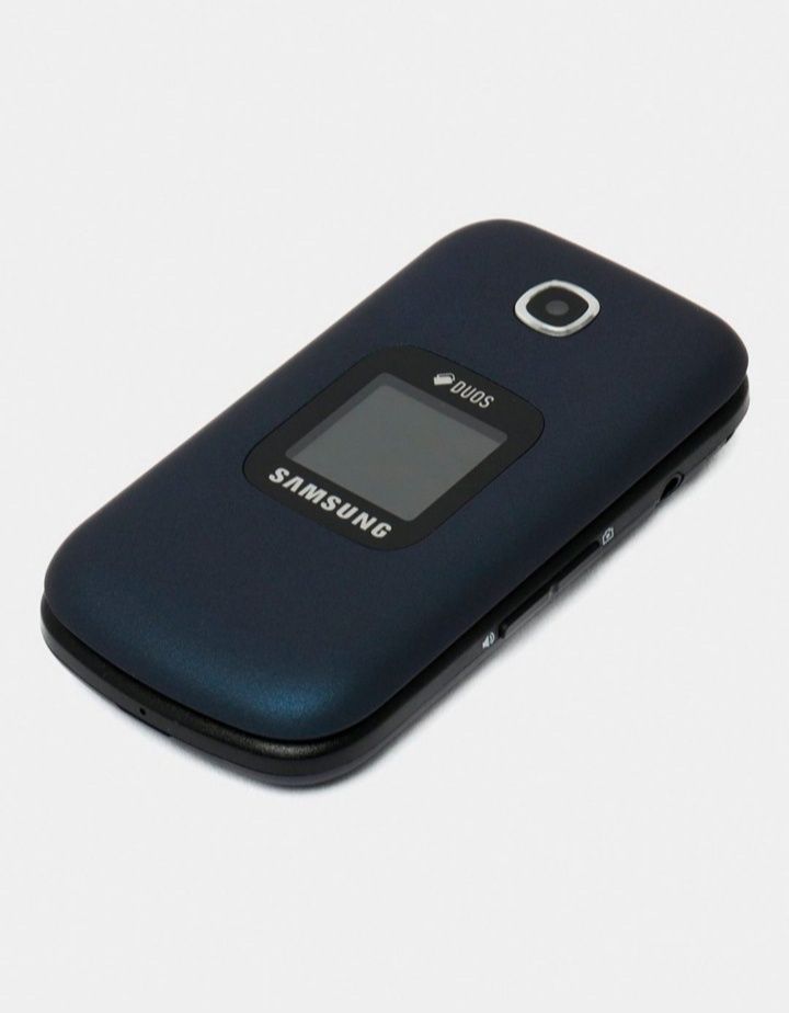 Samsung gusto 3 flip