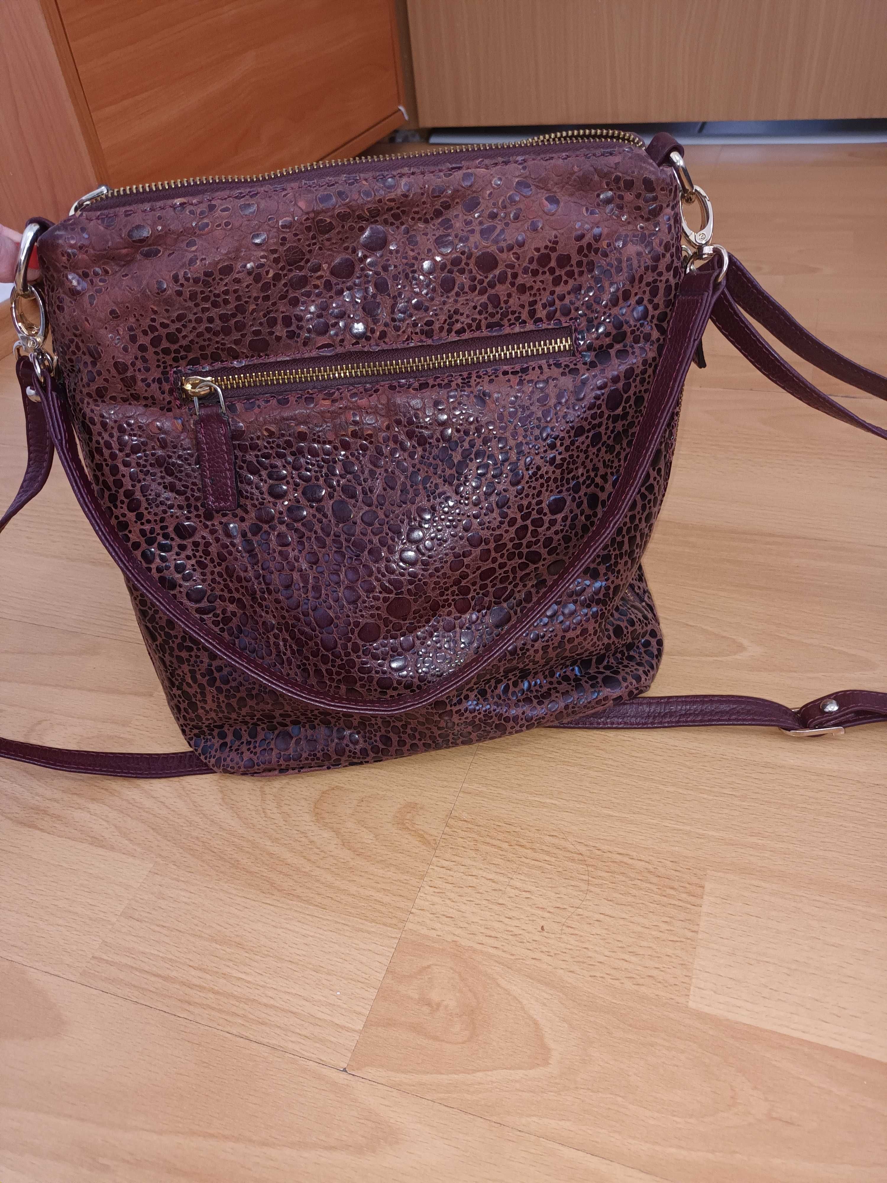 Модерна чанта от Bright- 100% ест.кожа,запазена
