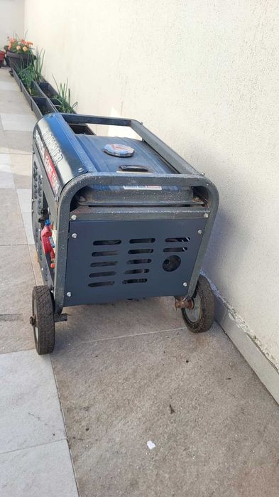 Generator  5.5 KW  Honda ECMT 7000