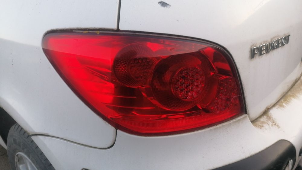 Piese Peugeot 307  bara capota faruri etc