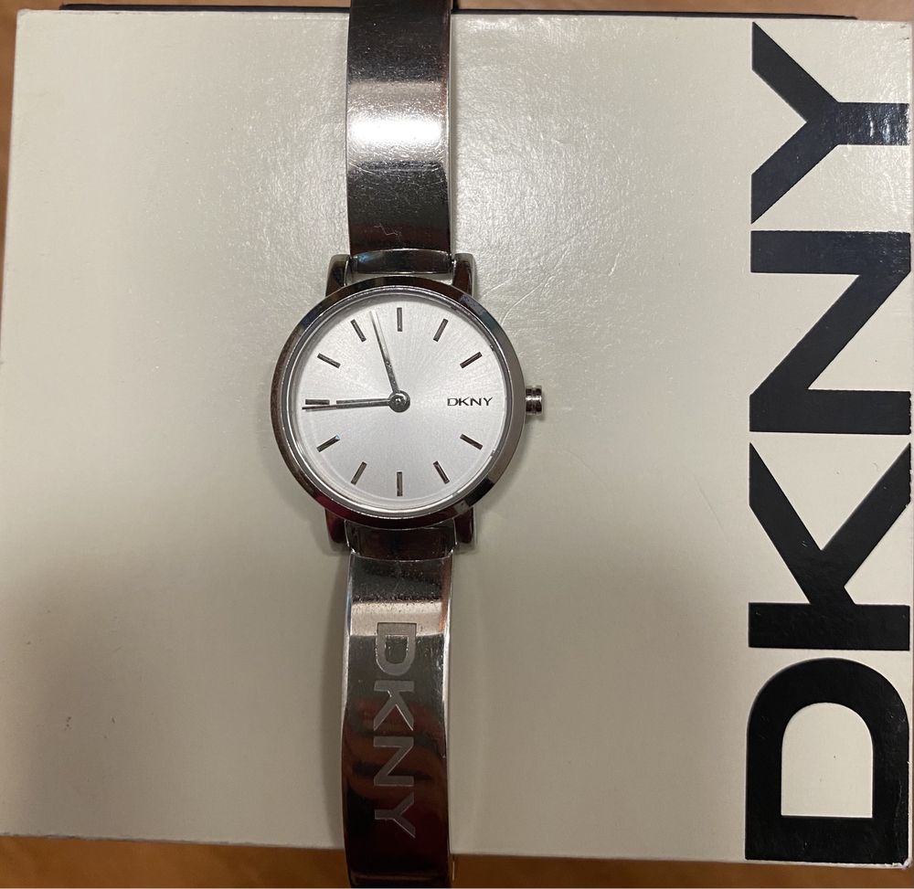 Ceas Dama Fossil si Dkny