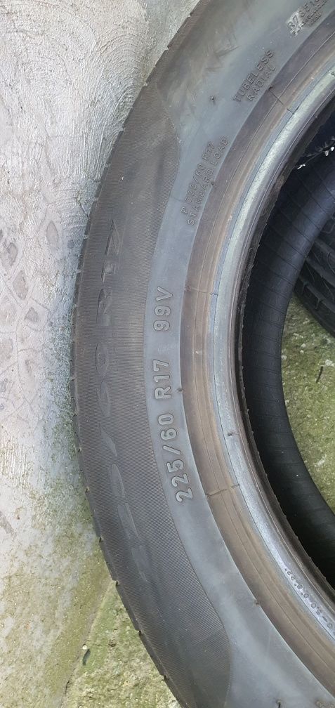 Гуми 2бр 225/60/17 - 1бр 85лв