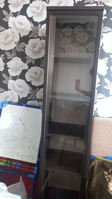 Продам шкаф пенал