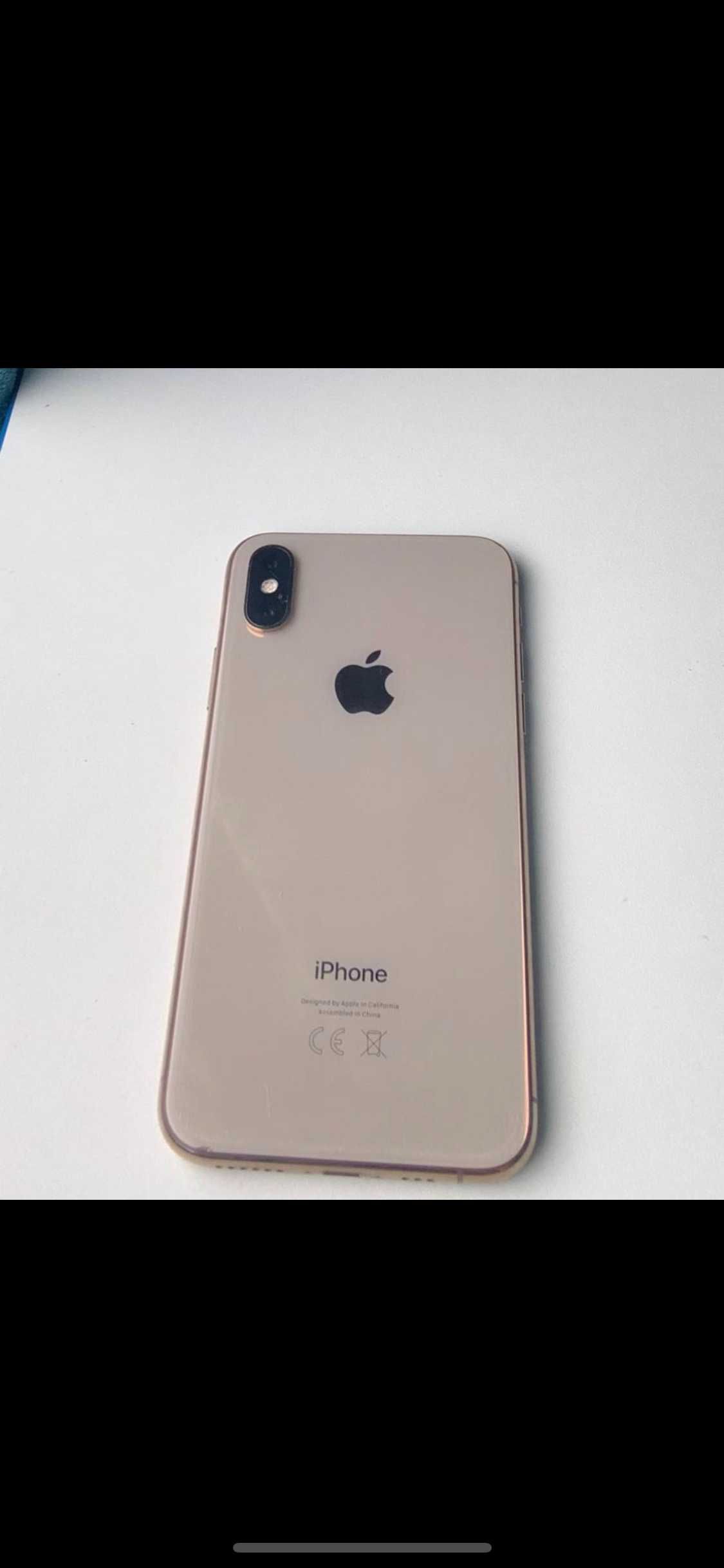 Vând iPhone xs 64GB (GOLD)