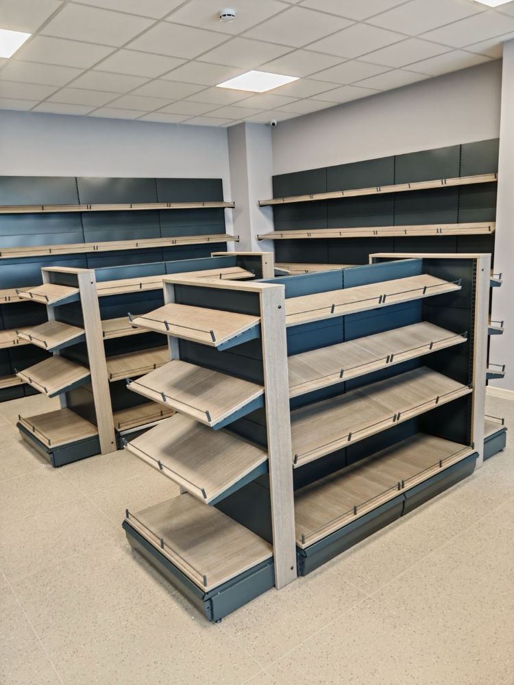 Стелажи оборудване за магазини супермаркети