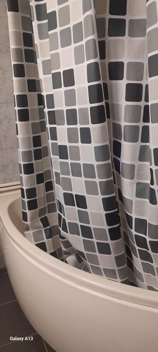 Camera de închiriat vila colentina