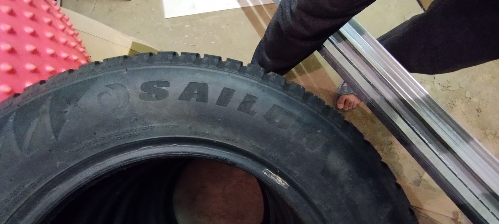 Продам зимние шины