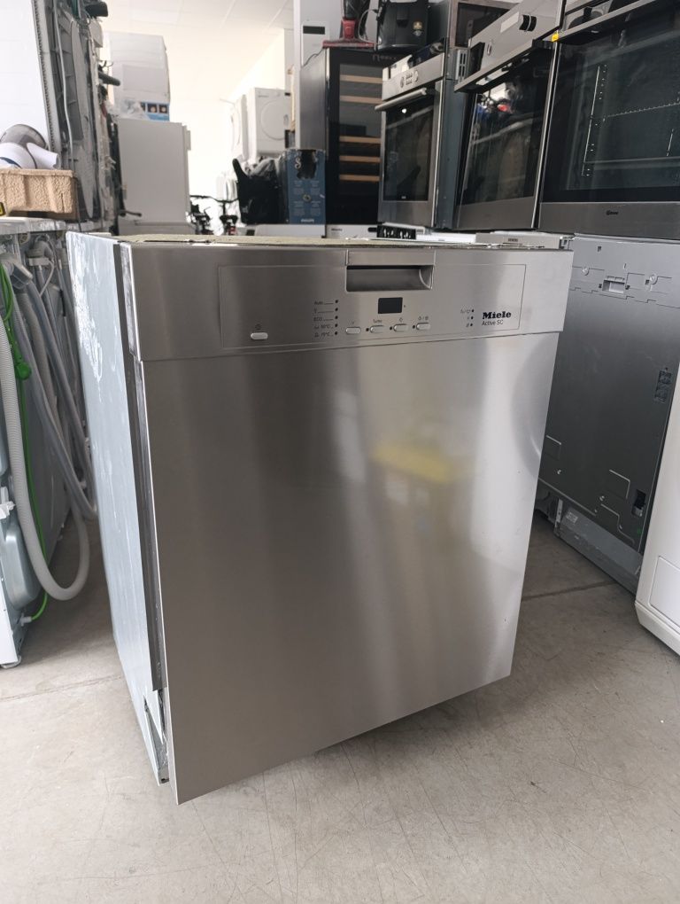 Съдомиялна Miele XXL