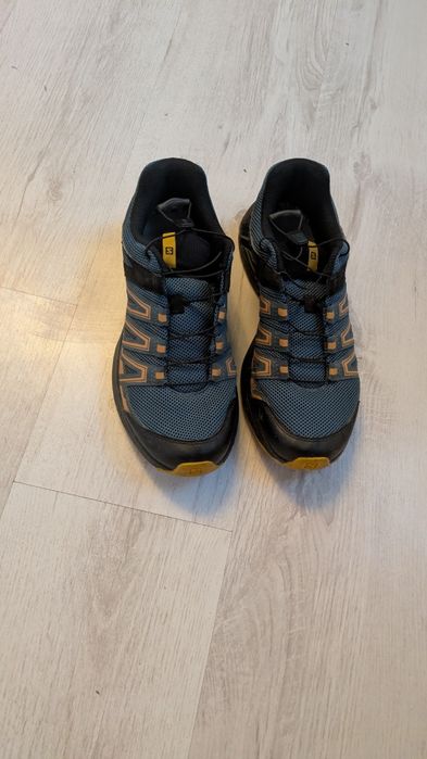 Vand pantofi de alergat Salomon XT Inari 42