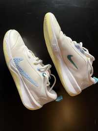 Маратонки Nike Omni multi-court 36 номер